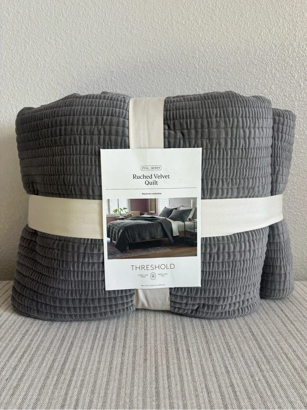 NWT Full/Queen Ruched Velvet Quilt Gray - Threshold
